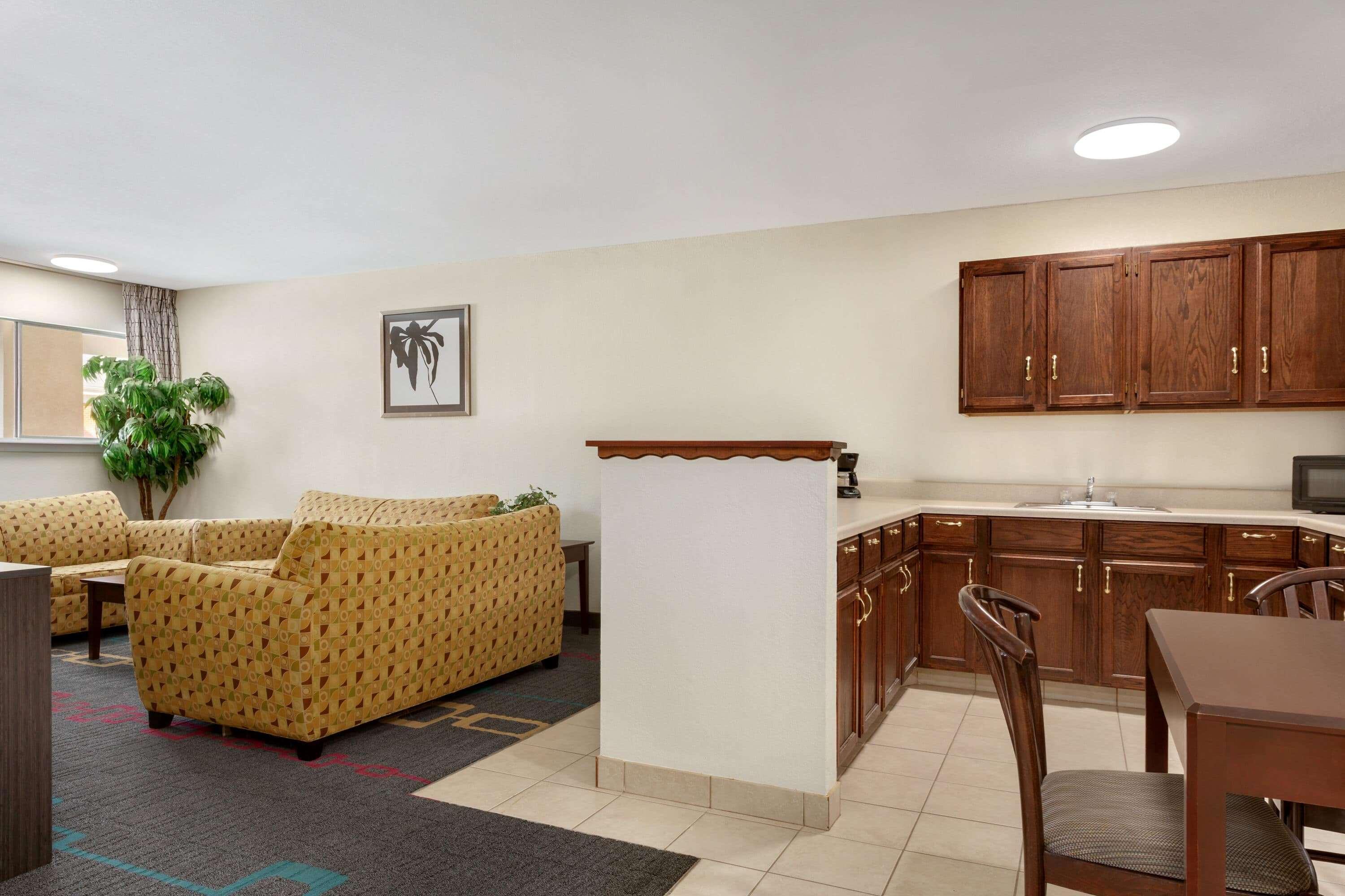 Days Inn By Wyndham Lawton Exterior foto